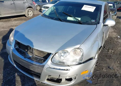 2008 Volkswagen Jetta Wolfsburg Edition from USA, damaged, VIN 3VWRA71K28M192640